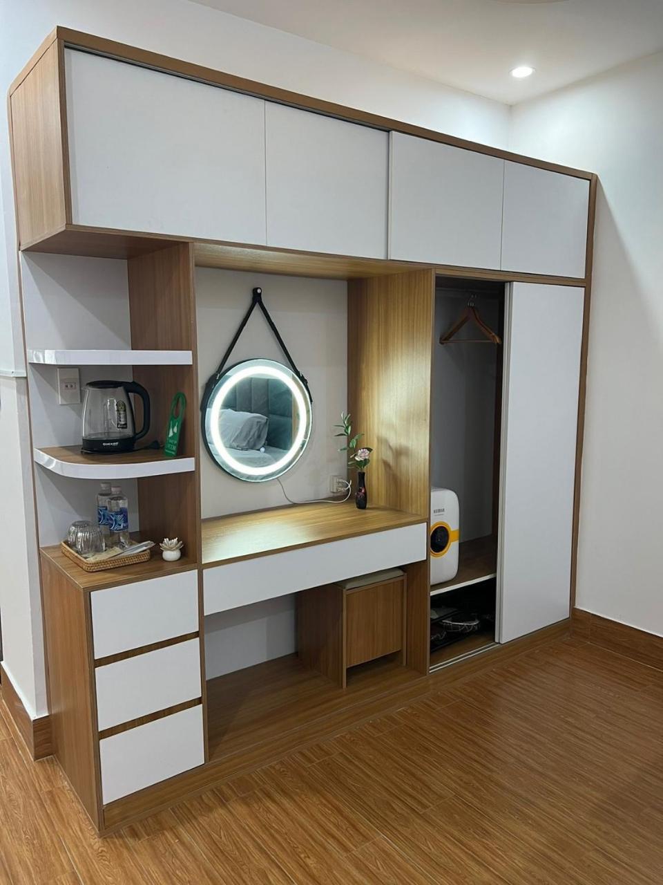 Oasis Homestay ホイアン エクステリア 写真